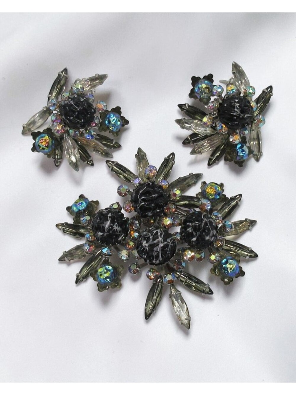 Vintage Judy-Lee Brooch Clip Earrings Set Art Glass AB Rhinestone Demi Parure